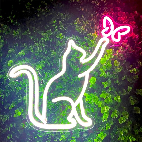 Neon Kitty Cat Butterfly Animal Pet Glowing LED Light Wall Kitchen Bedroom Decor - Picture 1 of 4